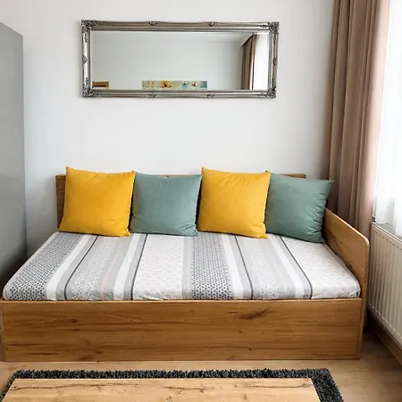 Apartman U Jelena 2 *